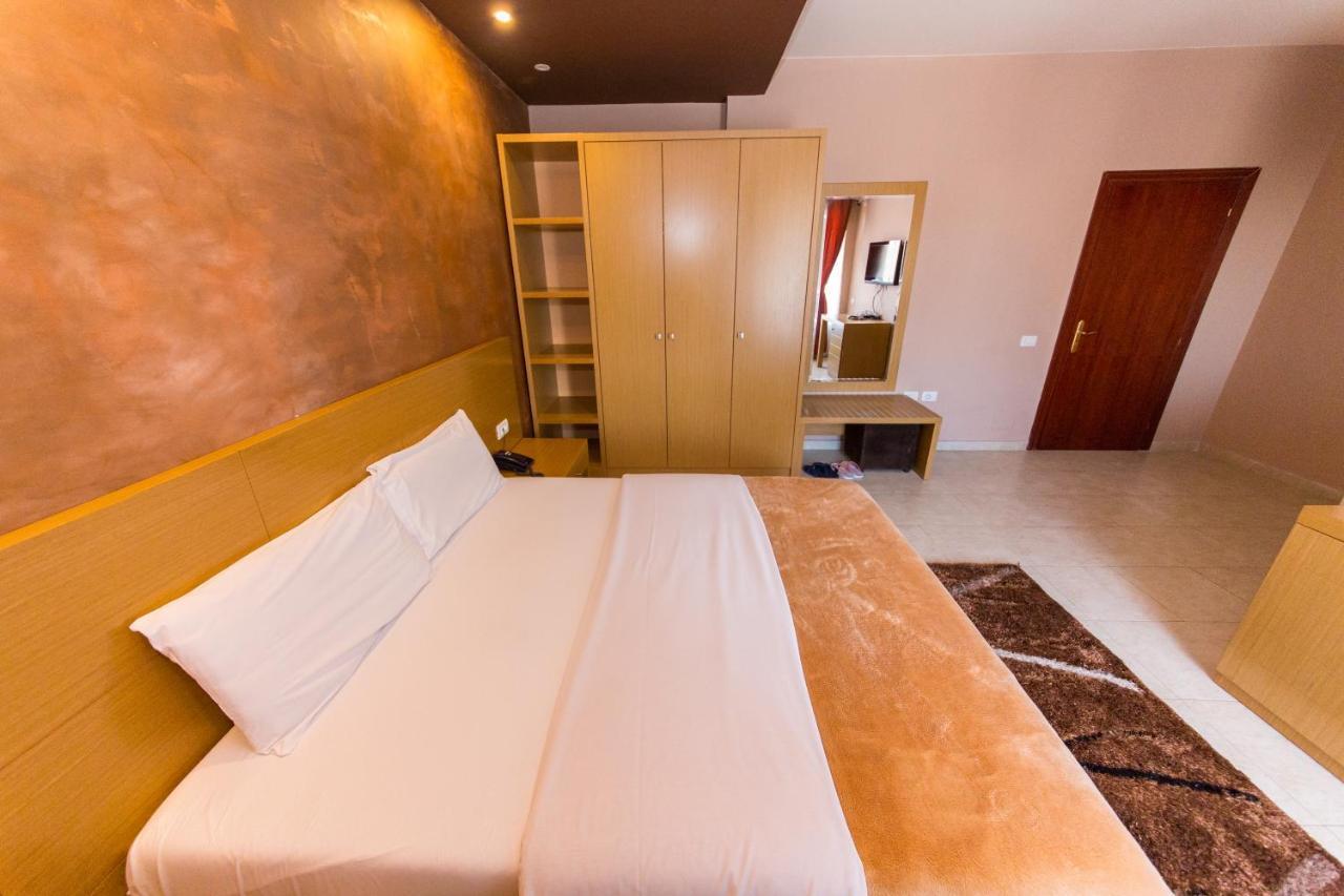 Denver 3* Tirana