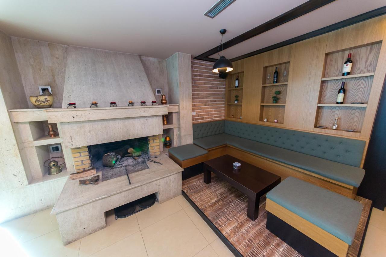 Denver Hotel Tirana