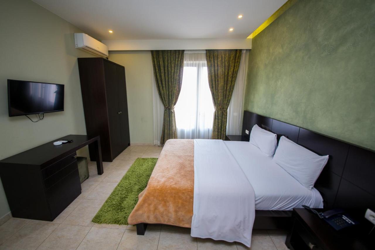 Denver Hotel Tirana